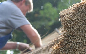 professional Tillington Common thatchers